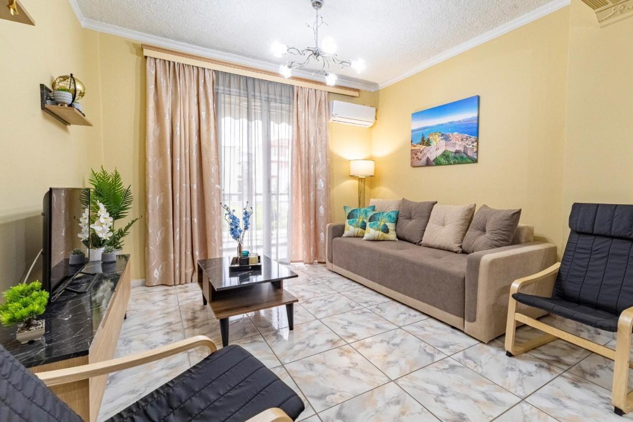 Johnny'S Three Bedroom Apartment Nafplio Exterior foto
